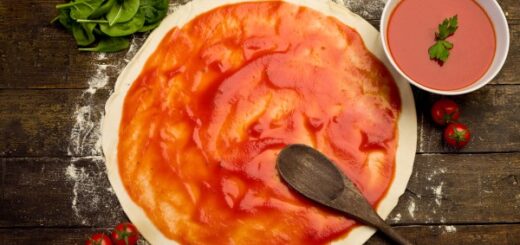 Как вкусно приготовить сочный томатный соус для пиццы